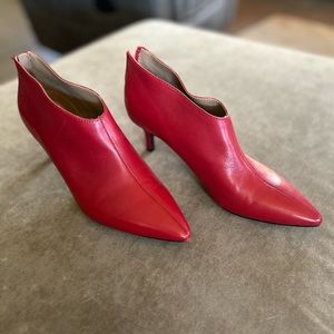 Aerosols Roxbury Booties - New Without Box